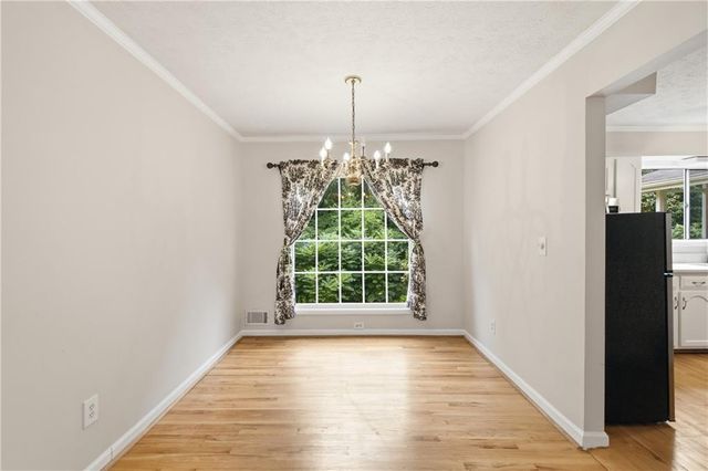 471 Surrey Place, Marietta, GA 30068