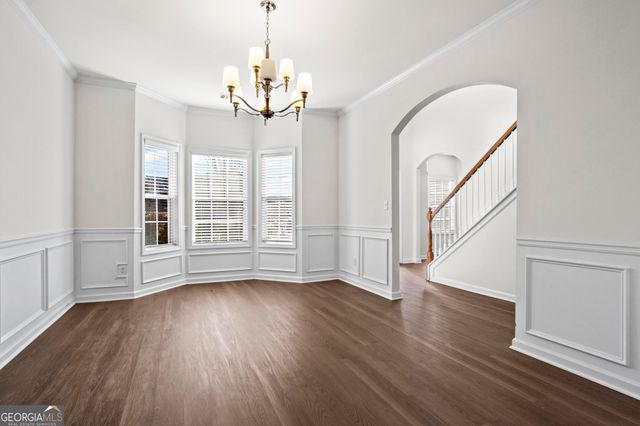 221 Cutbank Court SW, Atlanta, GA 30331
