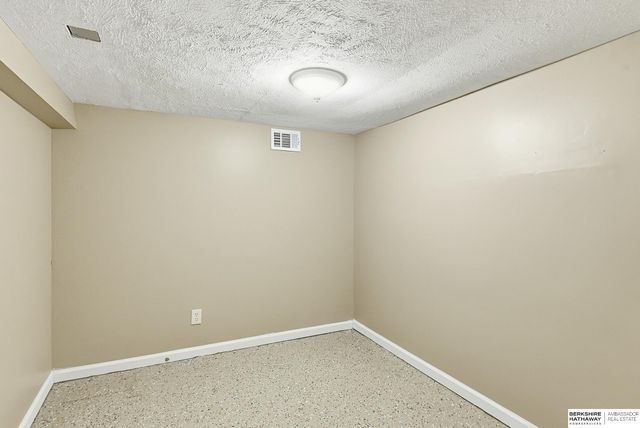 4507-4509 Hamilton Street, Omaha, NE 68132