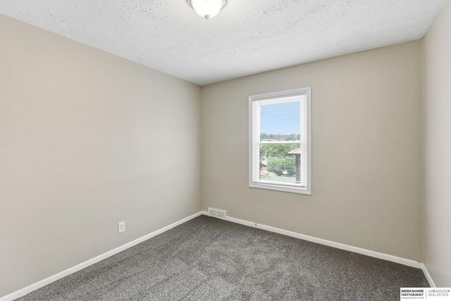 4507-4509 Hamilton Street, Omaha, NE 68132