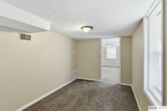 4507-4509 Hamilton Street, Omaha, NE 68132