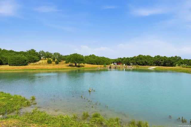 422 CIELO VIS, Canyon Lake, TX 78133