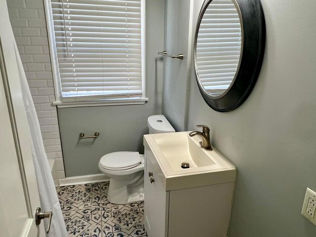 1185 Studer Avenue, Columbus, OH 43206