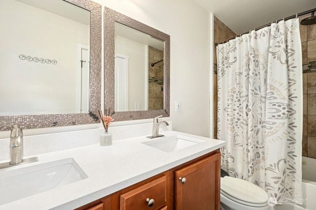 4915 NE 5th Street, Renton, WA 98059