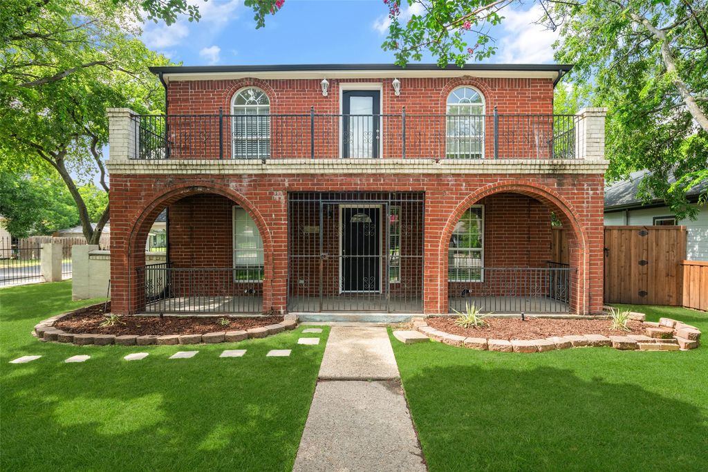 311 E Walnut Street, Celina, TX 75009