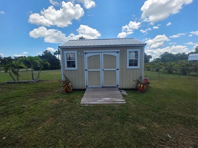 411 E GRACE STREET, Punta Gorda, FL 33950