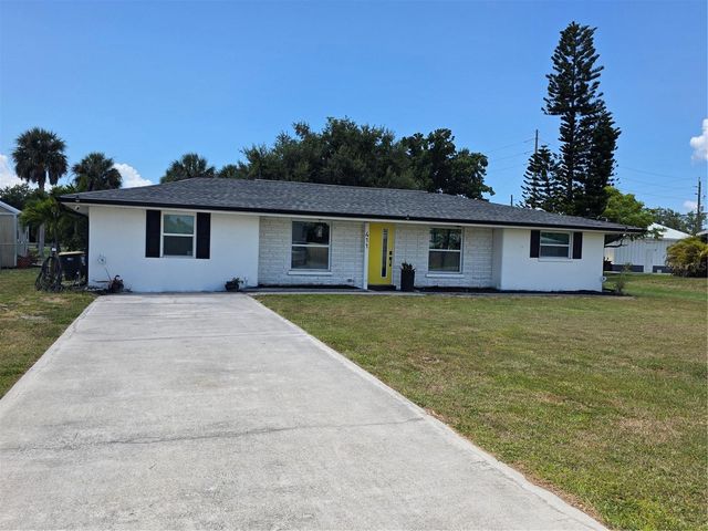 411 E GRACE STREET, Punta Gorda, FL 33950