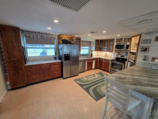 411 E GRACE STREET, Punta Gorda, FL 33950