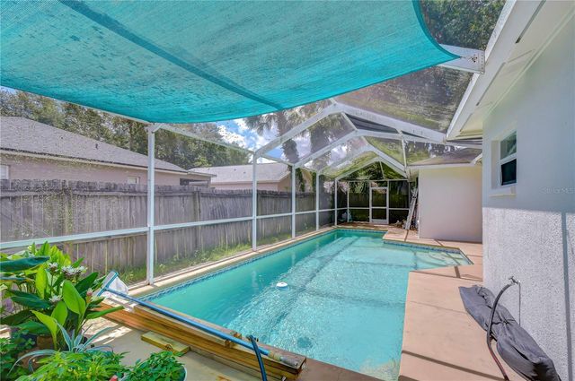 4822 PORTOBELLO CIRCLE, Valrico, FL 33596