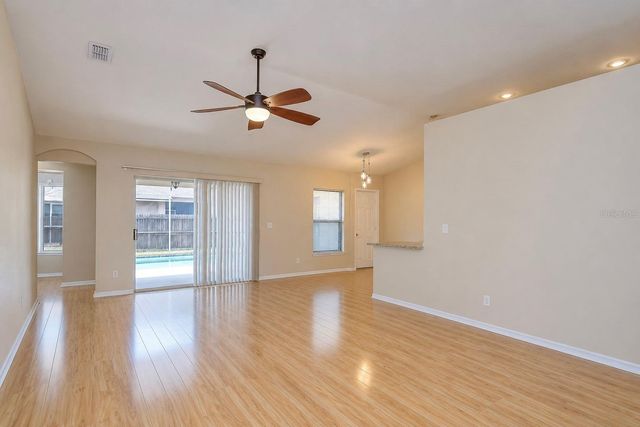 4822 PORTOBELLO CIRCLE, Valrico, FL 33596