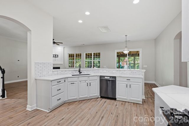 4672 Carrington Drive, Lancaster, SC 29720