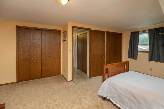 402 7th Street SE, Stewartville, MN 55976