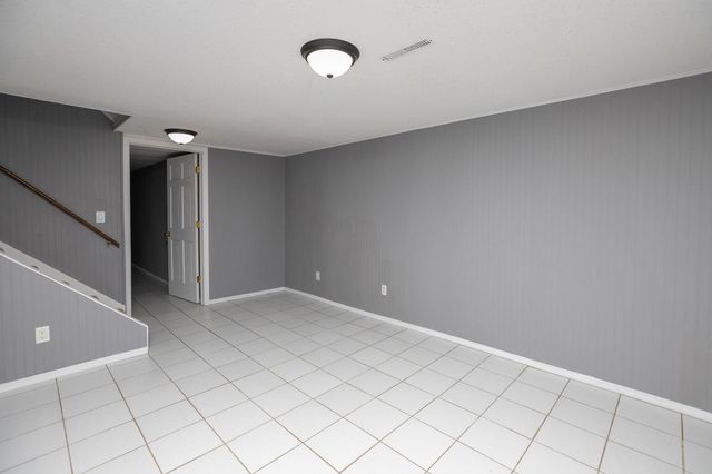 402 7th Street SE, Stewartville, MN 55976