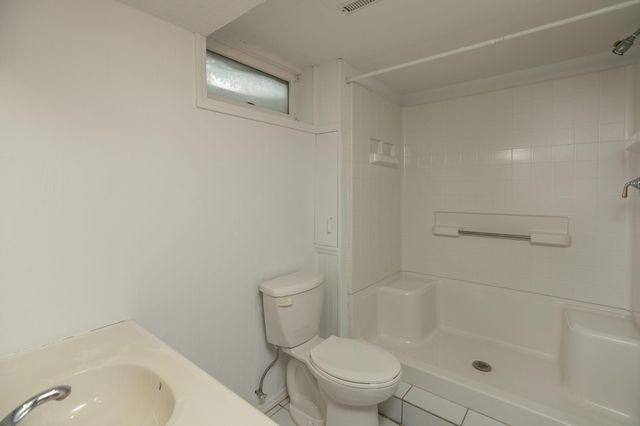 402 7th Street SE, Stewartville, MN 55976