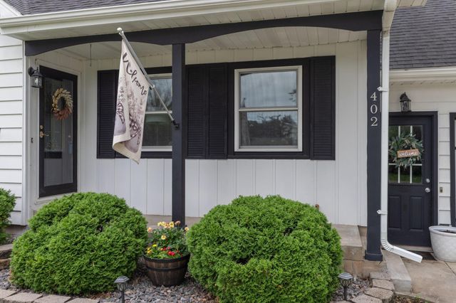 402 7th Street SE, Stewartville, MN 55976