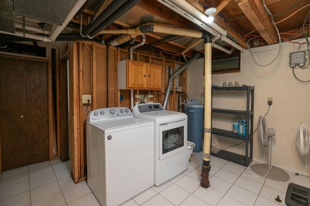 402 7th Street SE, Stewartville, MN 55976