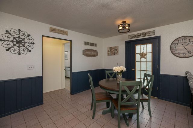 402 7th Street SE, Stewartville, MN 55976