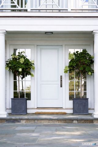 90 Five Mile River Road, Darien, CT 06820