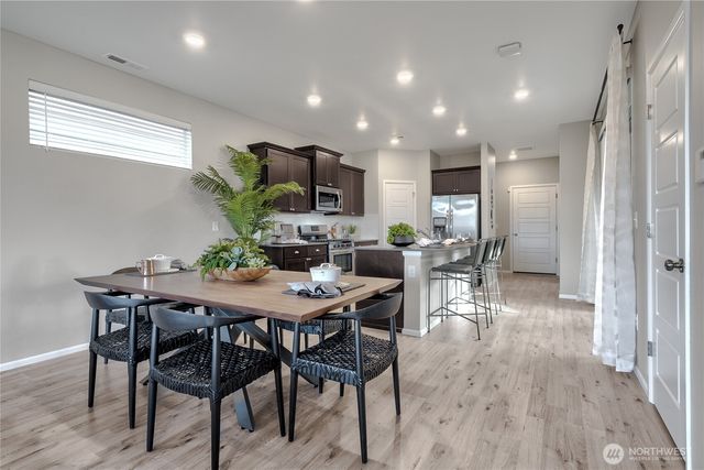 22892 SE Sitka Street, Black Diamond, WA 98010