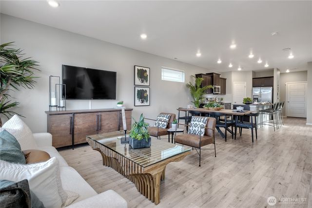 22892 SE Sitka Street, Black Diamond, WA 98010