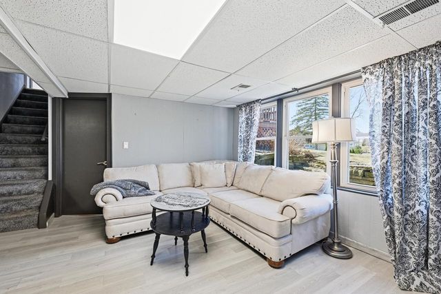 2602 N River STREET, Waterford, WI 53185