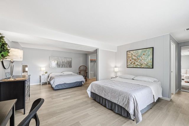 2602 N River STREET, Waterford, WI 53185