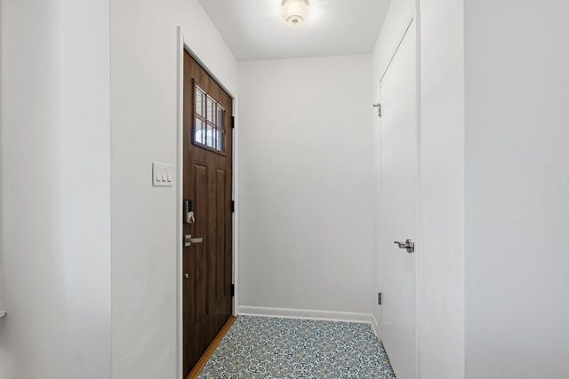 2602 N River STREET, Waterford, WI 53185