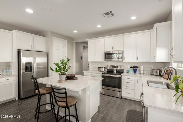 1603 W HOPI Drive, Coolidge, AZ 85128