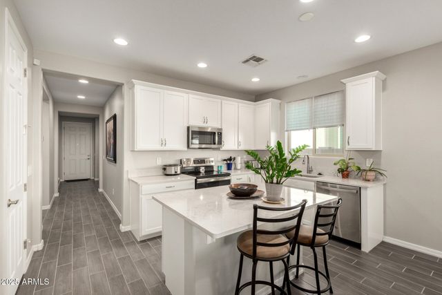 1603 W HOPI Drive, Coolidge, AZ 85128