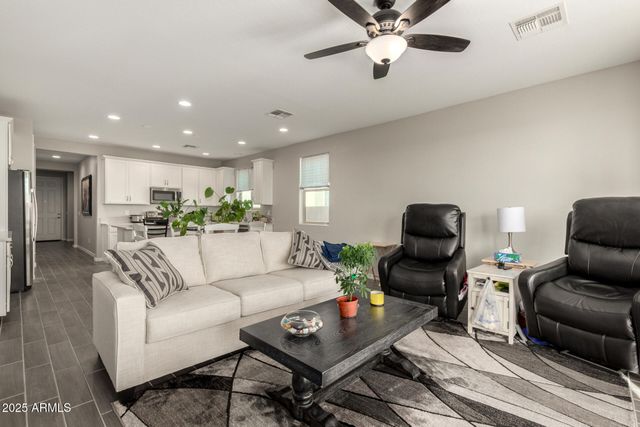 1603 W HOPI Drive, Coolidge, AZ 85128