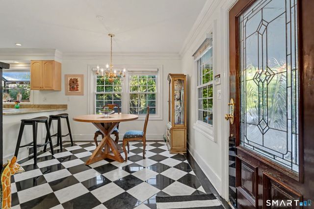 360 Pansy Road, Fairfield, CT 06824