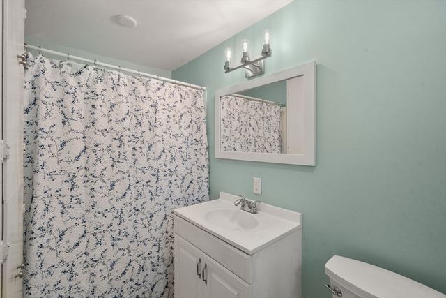 26 Tremont St, Maynard, MA 01754