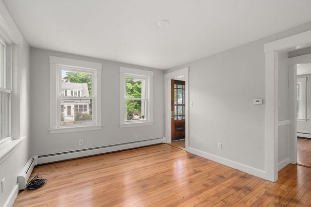 26 Tremont St, Maynard, MA 01754