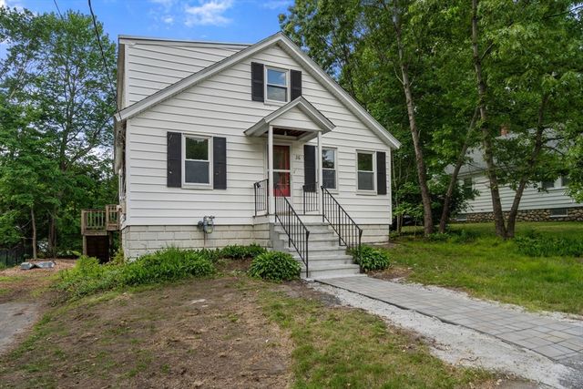 26 Tremont St, Maynard, MA 01754