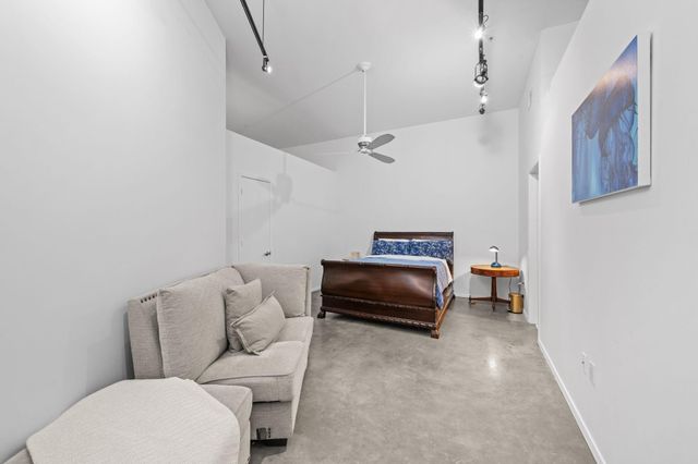1312 Live Oak Street 109, Houston, TX 77003