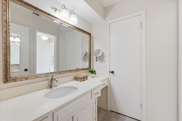424 Fieldwood Drive, Richardson, TX 75081