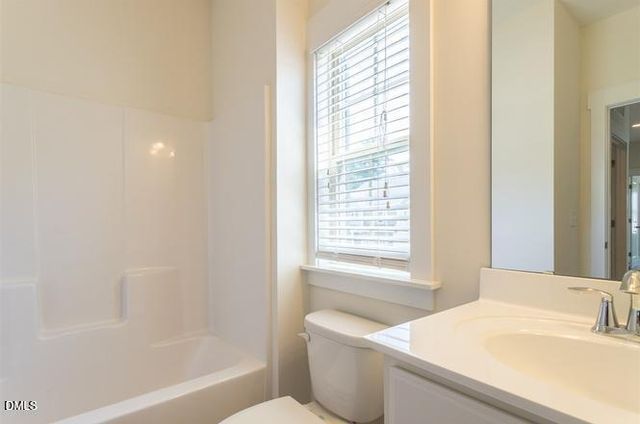 708 Vine Pond Court, Apex, NC 27523