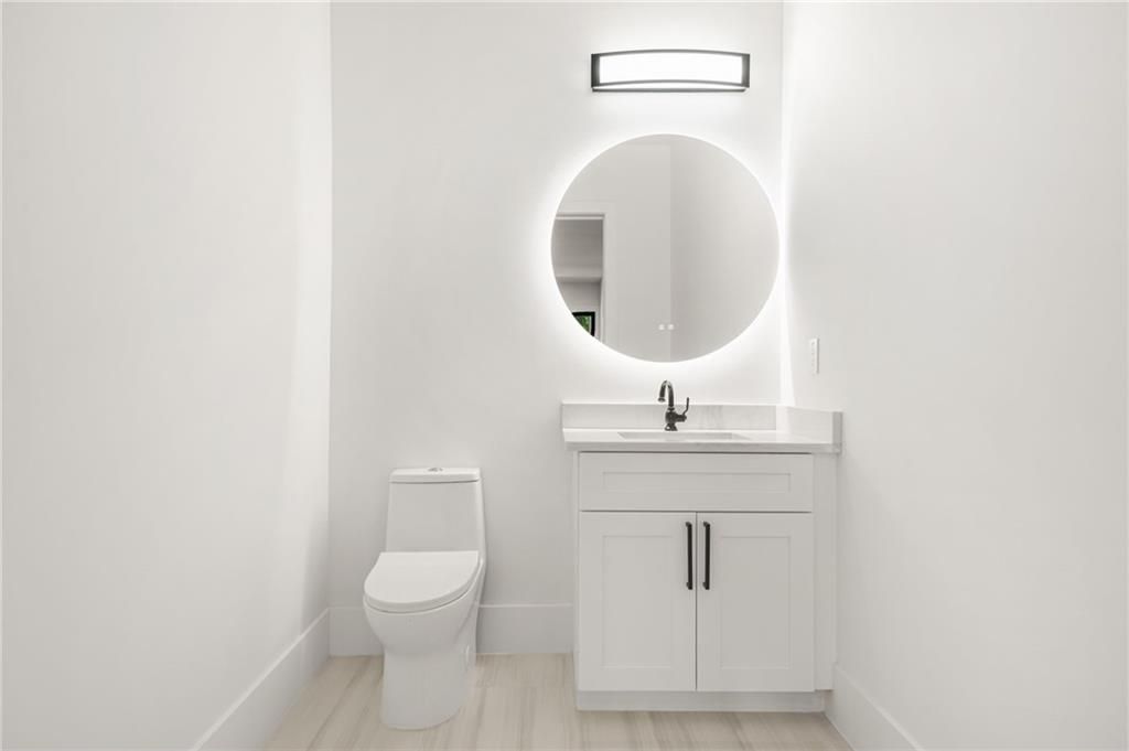 Image 35 of property listing at 5175 Cascade Road, Atlanta, GA 30331