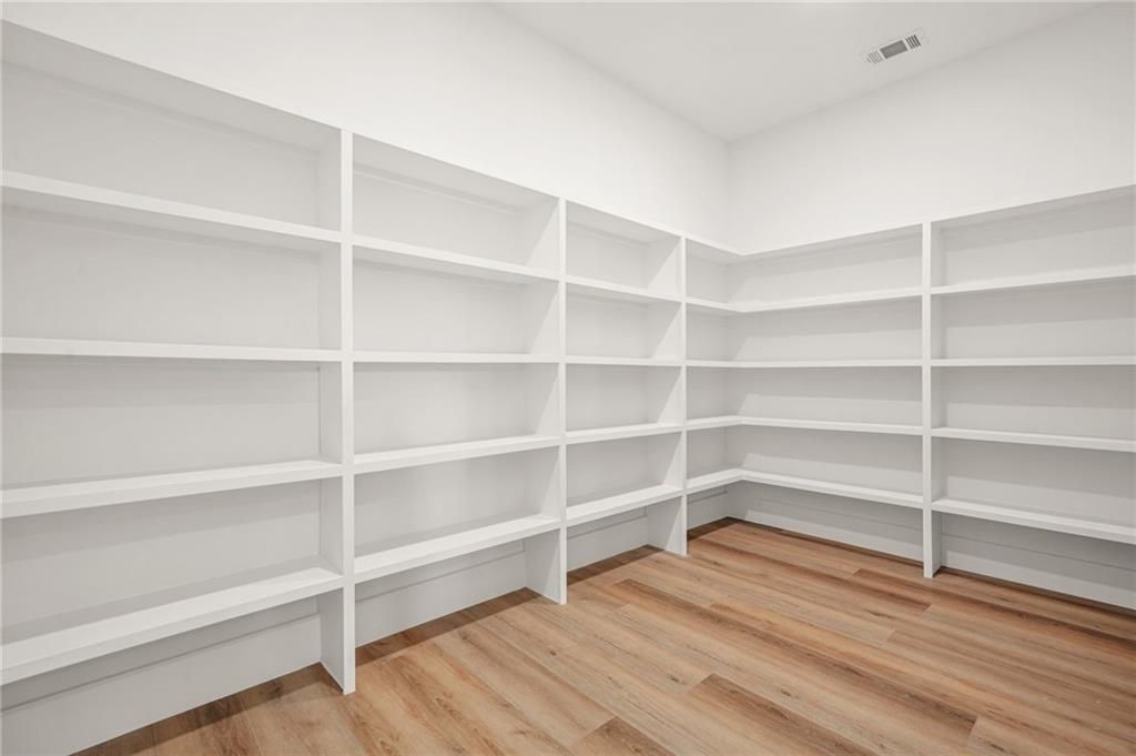 Image 39 of property listing at 5175 Cascade Road, Atlanta, GA 30331