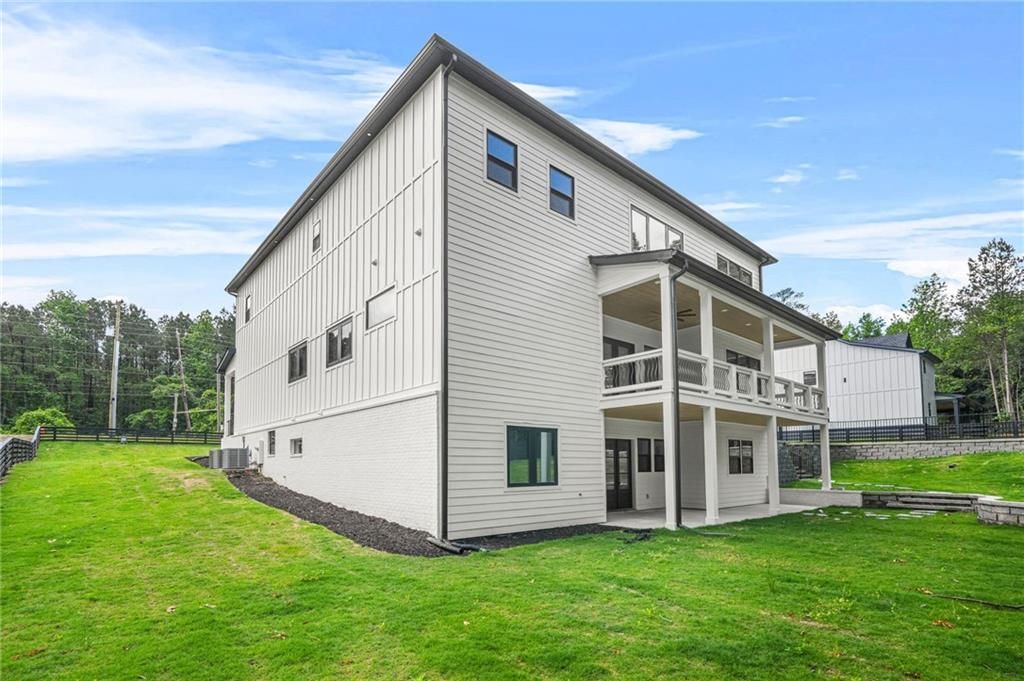 Image 62 of property listing at 5175 Cascade Road, Atlanta, GA 30331