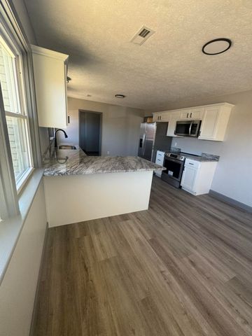 234 Main Street, Russell Springs, KY 42642