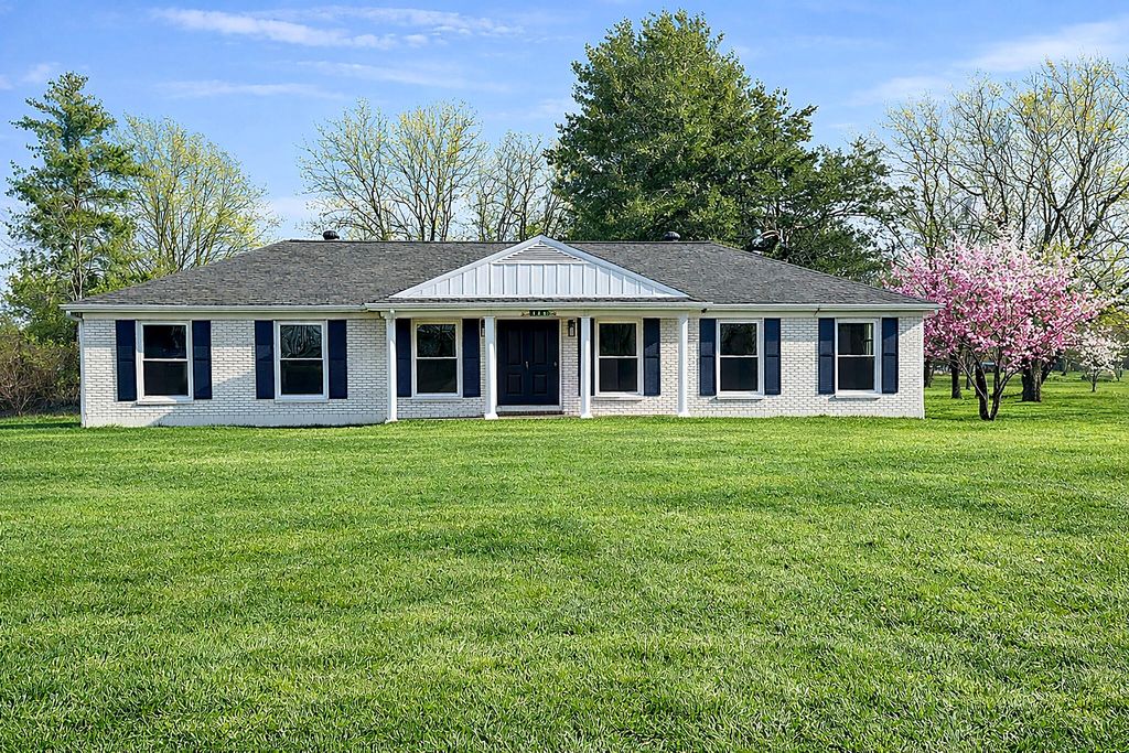 234 Main Street, Russell Springs, KY 42642