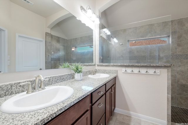 8506 Ivy Curl, Schertz, TX 78154