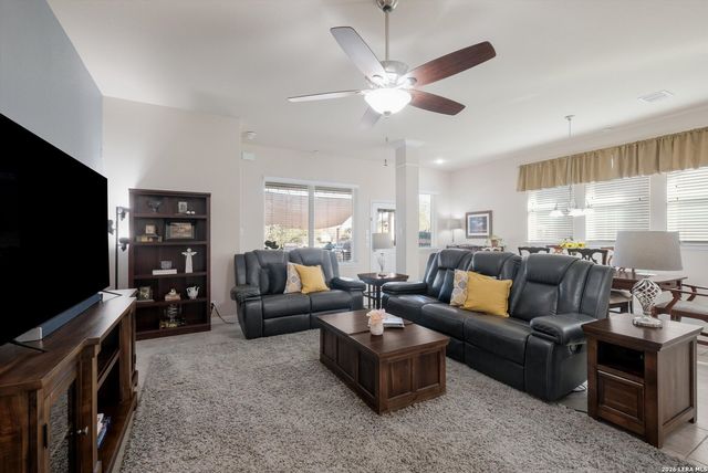 8506 Ivy Curl, Schertz, TX 78154