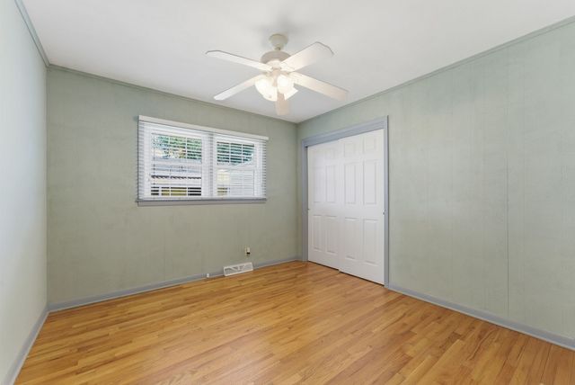 2124 N Gayman Avenue, Davenport, IA 52804