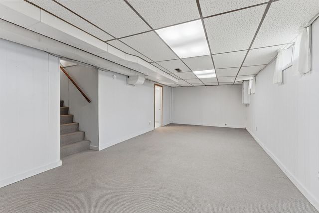 2124 N Gayman Avenue, Davenport, IA 52804
