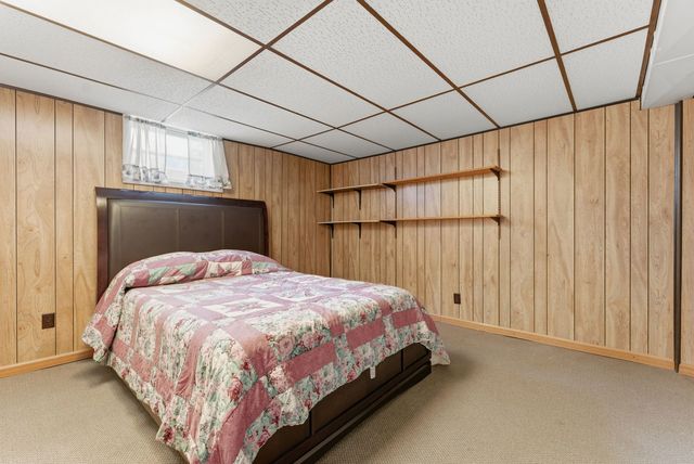 2124 N Gayman Avenue, Davenport, IA 52804