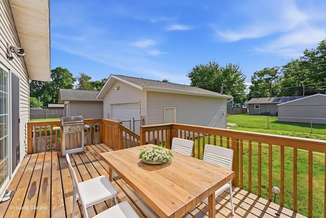 2124 N Gayman Avenue, Davenport, IA 52804