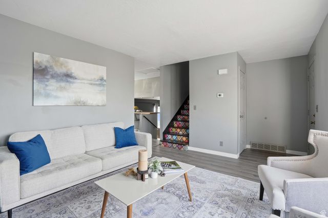 6758 S BLUE FLOWER CT, West Jordan, UT 84081