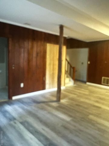 19 Maple Avenue, Stony Brook, NY 11790